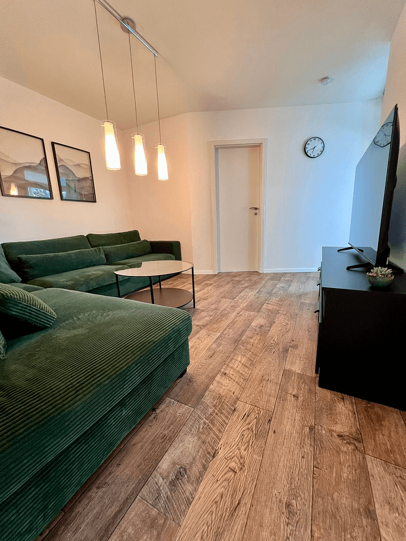 Prenájom bytu 4-izbový 100 m², Am Europakanal 36, Erlangen, Bavorsko Prenájom bytu 4-izbový 100 m², Am Europakanal 36, Erlangen, Bavorsko