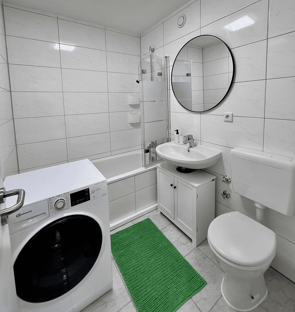 Prenájom bytu 4-izbový 100 m², Am Europakanal 36, Erlangen, Bavorsko Prenájom bytu 4-izbový 100 m², Am Europakanal 36, Erlangen, Bavorsko