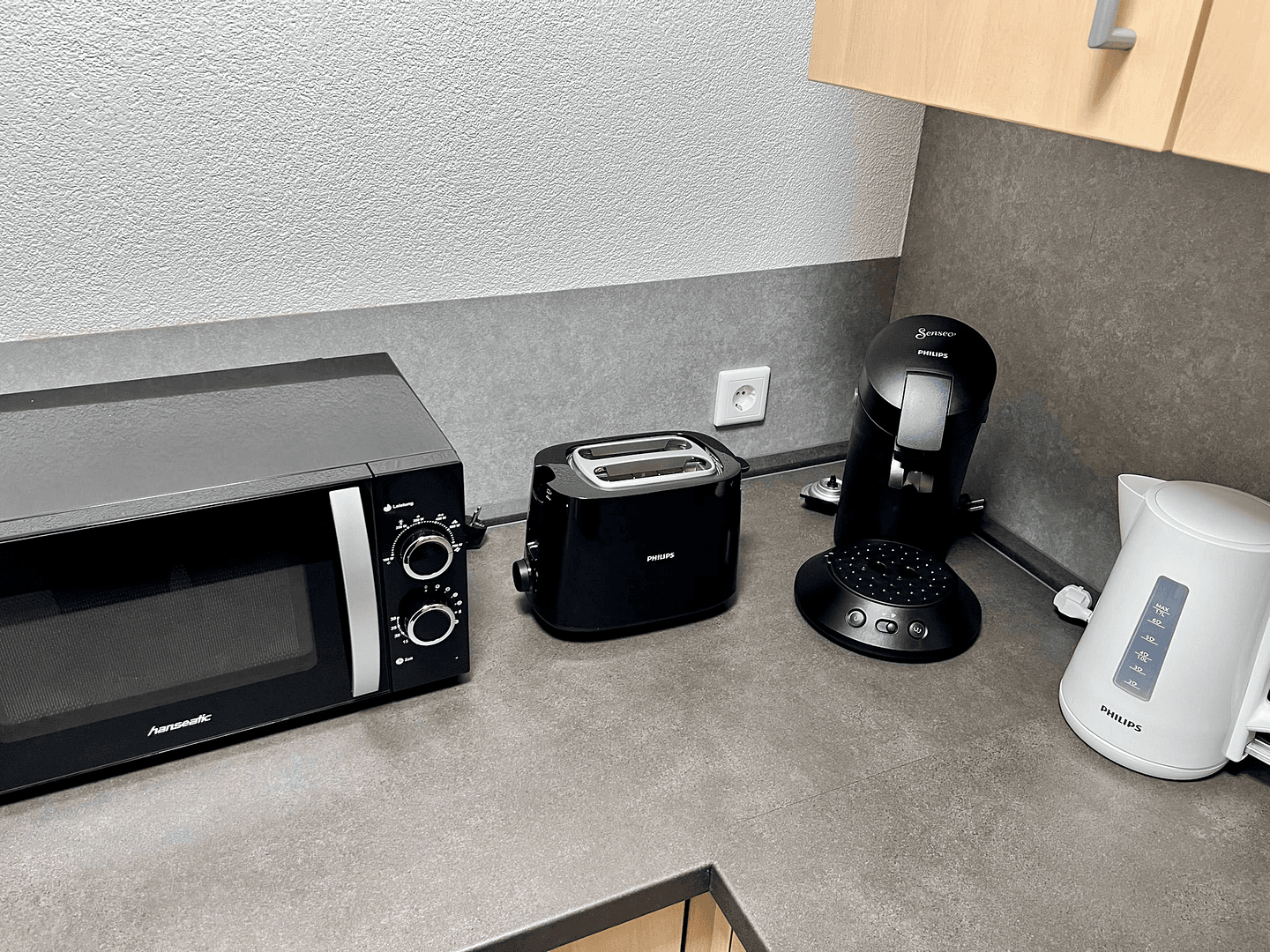 Prenájom bytu 4-izbový 100 m², Am Europakanal 36, Erlangen, Bavorsko Prenájom bytu 4-izbový 100 m², Am Europakanal 36, Erlangen, Bavorsko