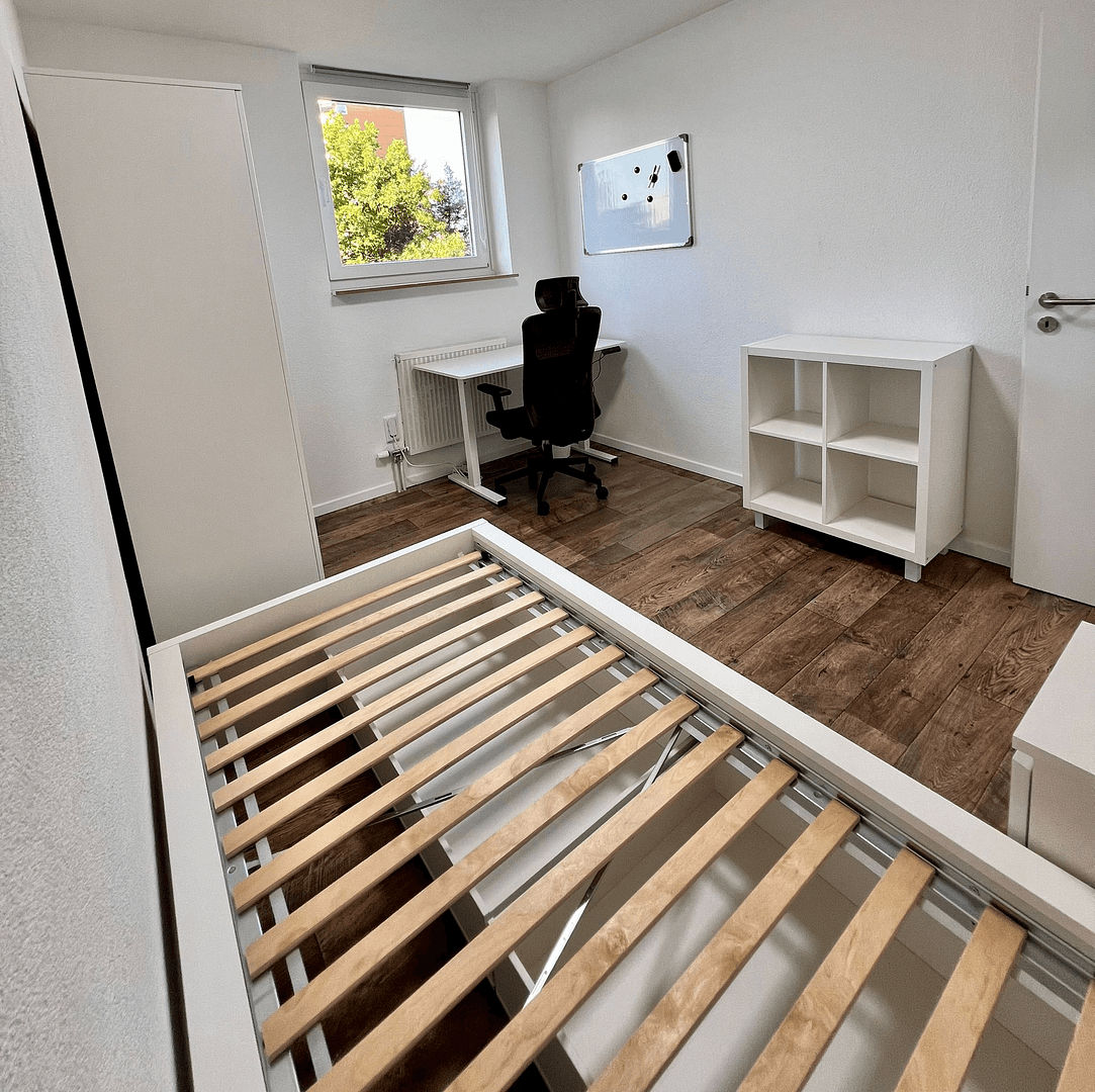 Prenájom bytu 4-izbový 100 m², Am Europakanal 36, Erlangen, Bavorsko Prenájom bytu 4-izbový 100 m², Am Europakanal 36, Erlangen, Bavorsko