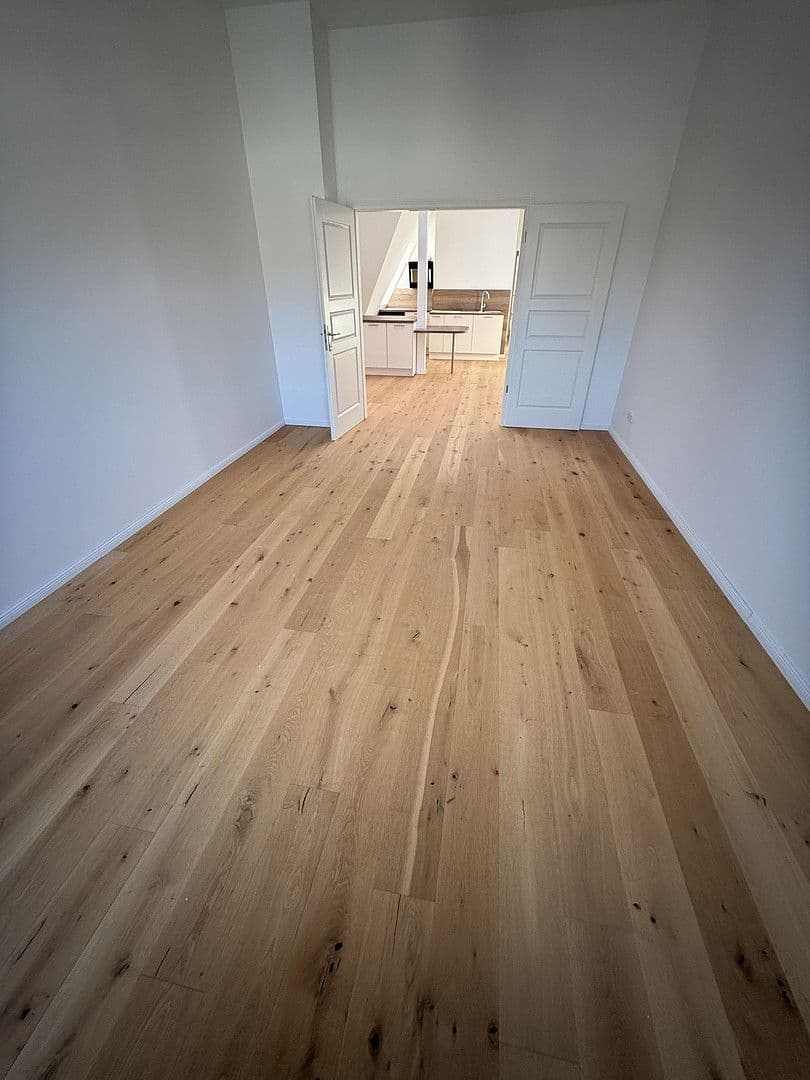 Prenájom bytu 3-izbový 99 m², Blissestraße, Berlin, Berlín Prenájom bytu 3-izbový 99 m², Blissestraße, Berlin, Berlín