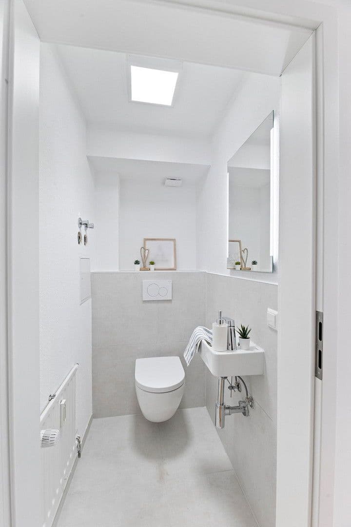 Predaj bytu 2-izbový 65 m², Dachswaldweg 46, Stuttgart- Vaihingen, Bádensko-Wurttembersko Predaj bytu 2-izbový 65 m², Dachswaldweg 46, Stuttgart- Vaihingen, Bádensko-Wurttembersko