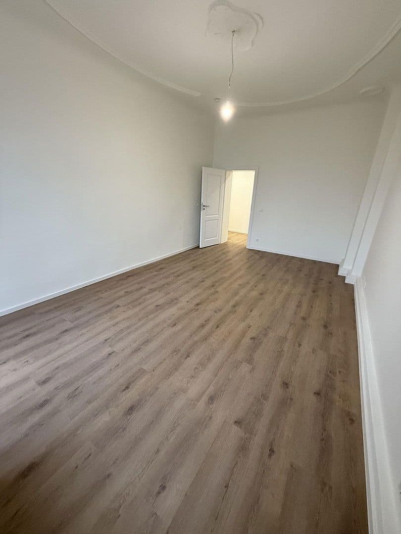 Prenájom bytu 2-izbový 85 m², Provinzstraße, Berlin, Berlín Prenájom bytu 2-izbový 85 m², Provinzstraße, Berlin, Berlín