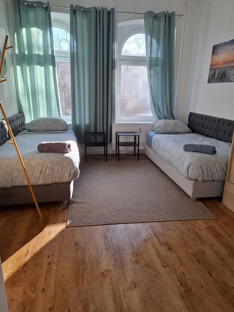 Prenájom bytu 4-izbový 68 m², Schlosserstraße 15, Halle (Saale), Sasko-Anhaltsko Prenájom bytu 4-izbový 68 m², Schlosserstraße 15, Halle (Saale), Sasko-Anhaltsko