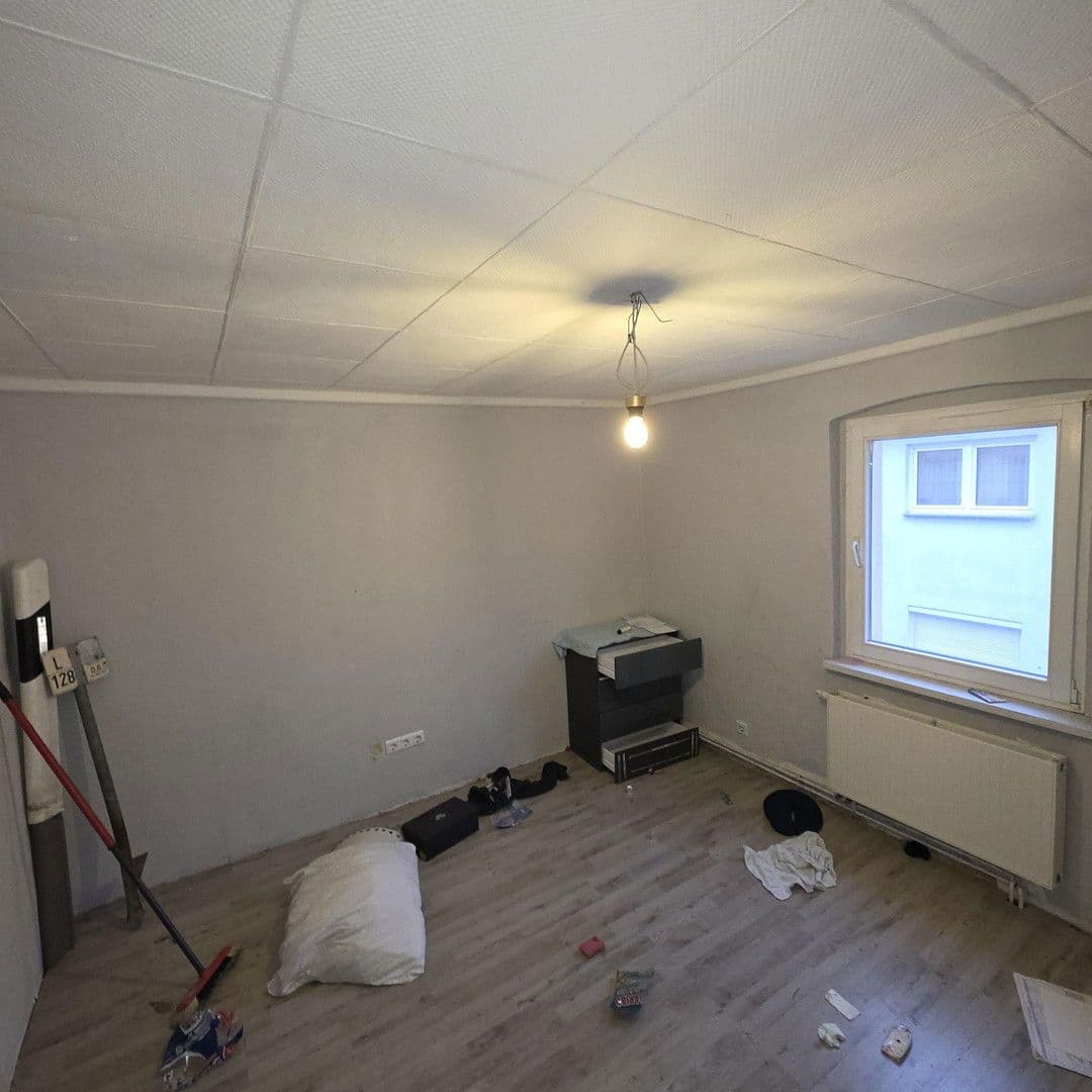 Predaj domu 170 m², pozemek 520 m², Breitscheidtsraße 10, Bad Schmiedeberg, Sasko-Anhaltsko Predaj domu 170 m², pozemek 520 m², Breitscheidtsraße 10, Bad Schmiedeberg, Sasko-Anhaltsko