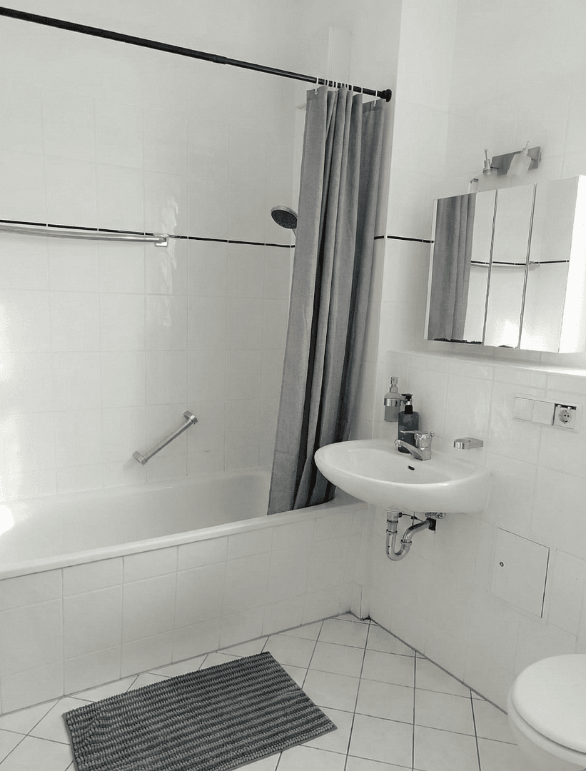 Prenájom bytu 2-izbový 65 m², Blücherstraße 13, Leipzig, Sasko Prenájom bytu 2-izbový 65 m², Blücherstraße 13, Leipzig, Sasko