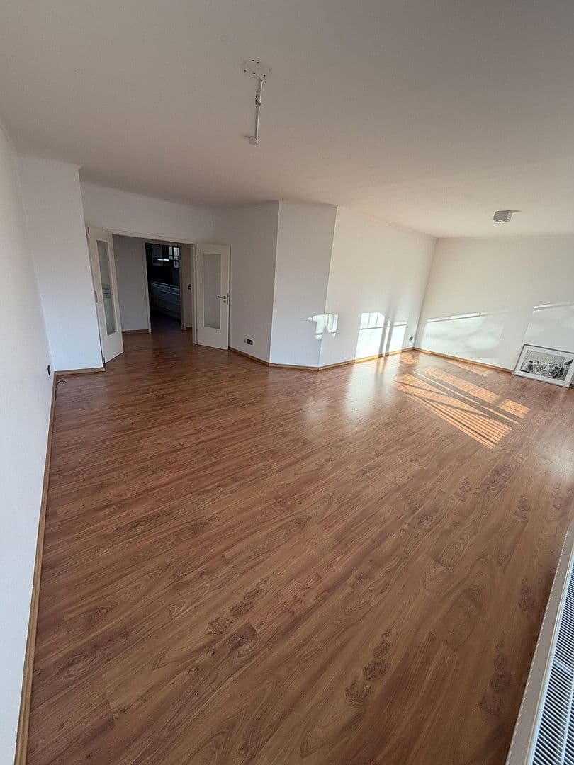 Predaj bytu 3-izbový 117 m², Saseler Chaussee 240, Hamburg, Hamburg Predaj bytu 3-izbový 117 m², Saseler Chaussee 240, Hamburg, Hamburg