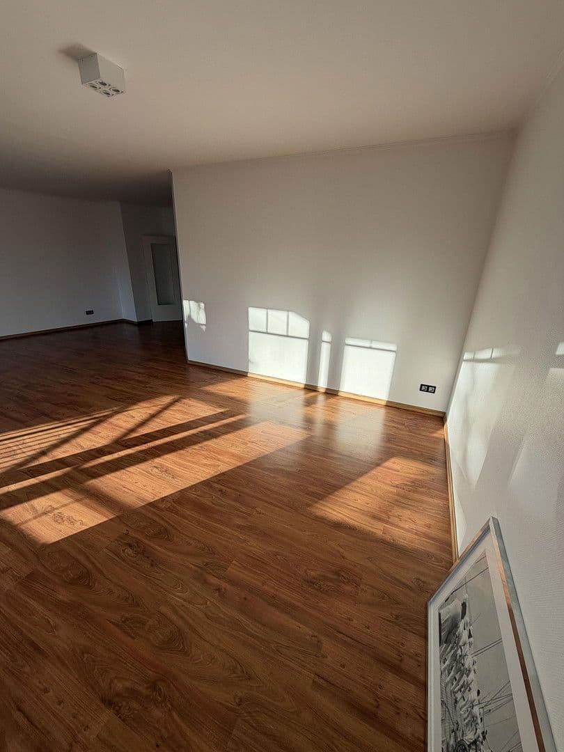 Predaj bytu 3-izbový 117 m², Saseler Chaussee 240, Hamburg, Hamburg Predaj bytu 3-izbový 117 m², Saseler Chaussee 240, Hamburg, Hamburg