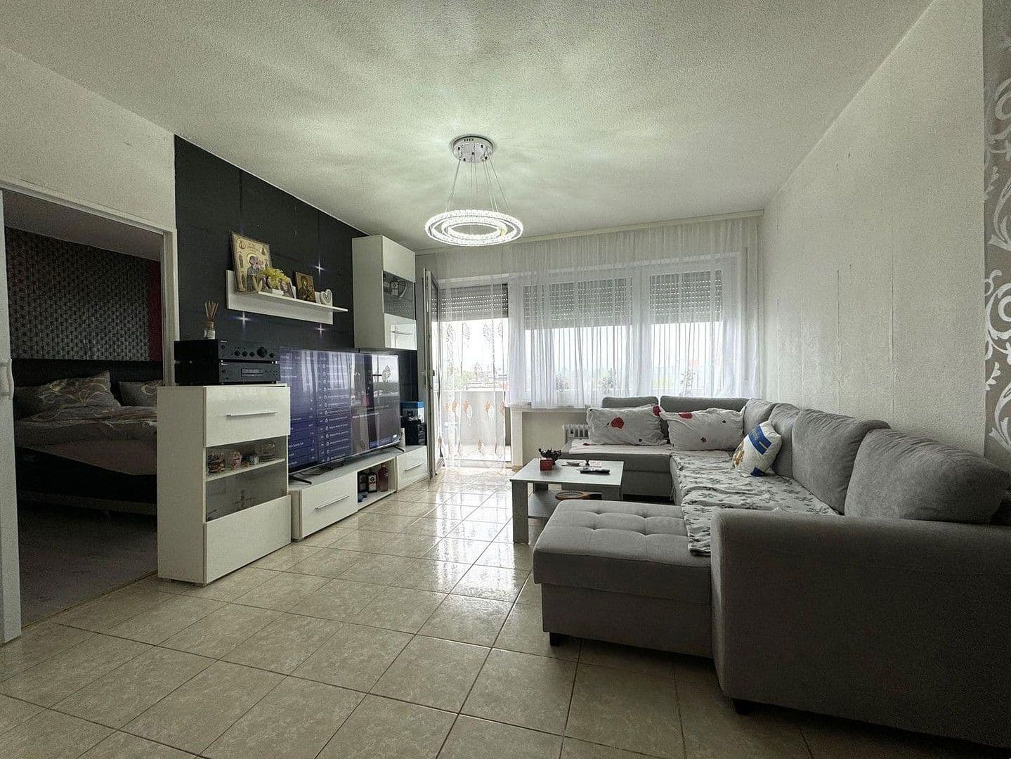 Prenájom bytu 2-izbový 48 m², Karlsruhe, Bádensko-Wurttembersko Prenájom bytu 2-izbový 48 m², Karlsruhe, Bádensko-Wurttembersko