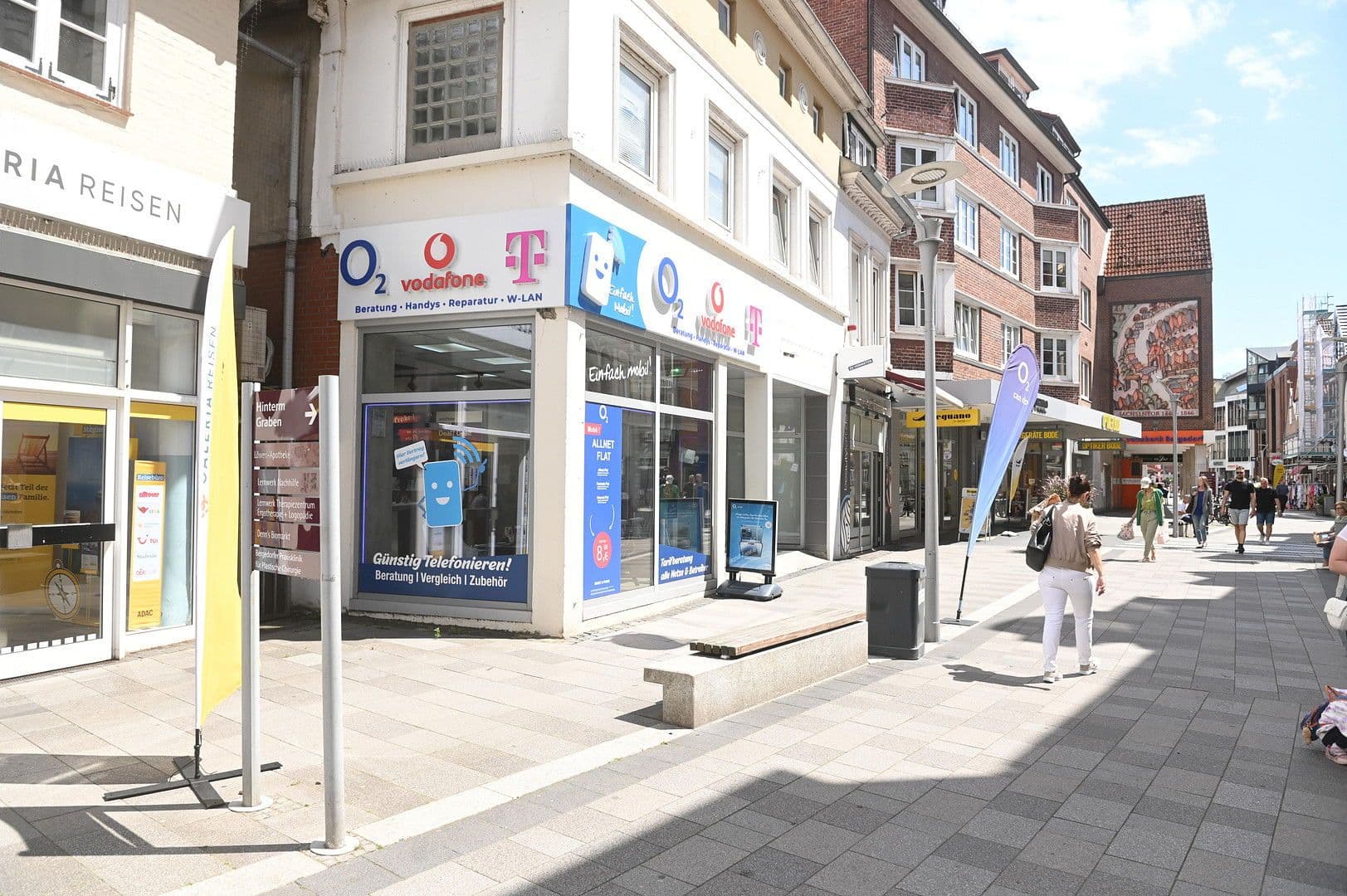 Predaj domu 394 m², pozemek 329 m², Sachsentor 49, Hamburg-Bergedorf, Hamburg Predaj domu 394 m², pozemek 329 m², Sachsentor 49, Hamburg-Bergedorf, Hamburg