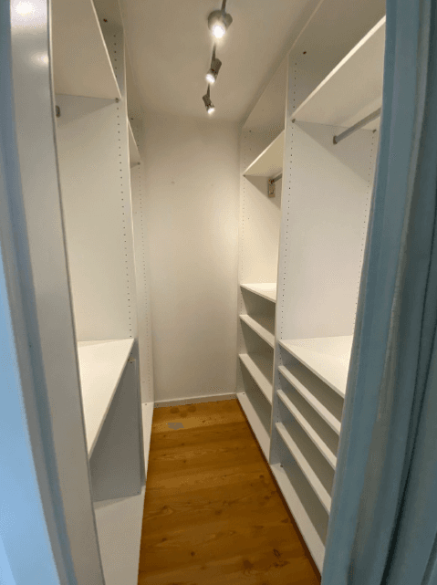 Prenájom bytu 3-izbový 112 m², Ettlingen, Bádensko-Wurttembersko Prenájom bytu 3-izbový 112 m², Ettlingen, Bádensko-Wurttembersko