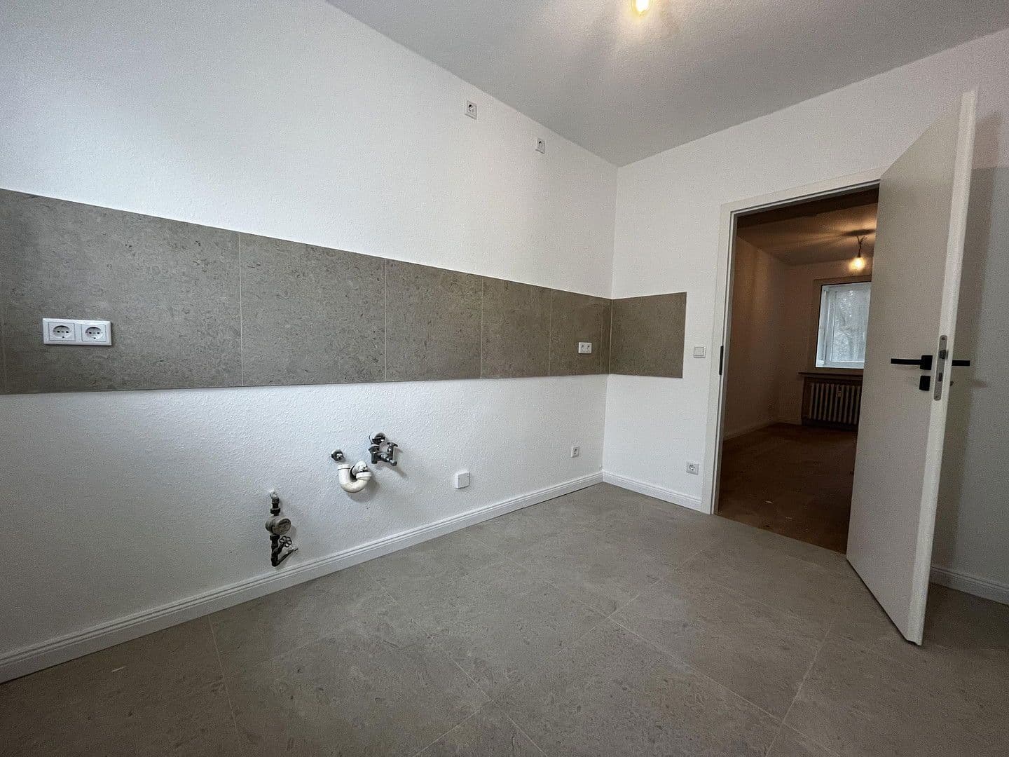 Predaj bytu 4-izbový 82 m², Graubündener Straße 61, Bremen, Brémy Predaj bytu 4-izbový 82 m², Graubündener Straße 61, Bremen, Brémy