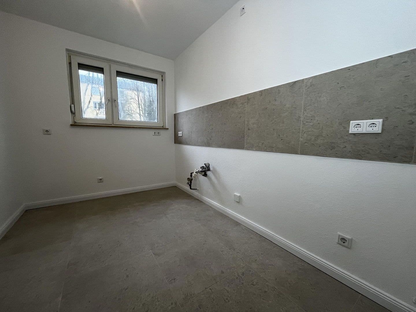 Predaj bytu 4-izbový 82 m², Graubündener Straße 61, Bremen, Brémy Predaj bytu 4-izbový 82 m², Graubündener Straße 61, Bremen, Brémy