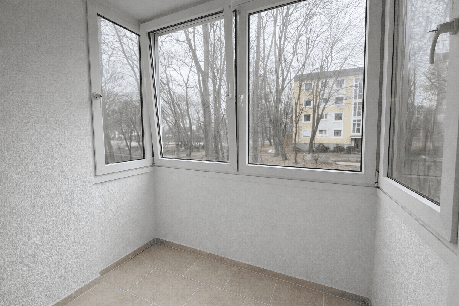 Predaj bytu 4-izbový 82 m², Graubündener Straße 61, Bremen, Brémy Predaj bytu 4-izbový 82 m², Graubündener Straße 61, Bremen, Brémy