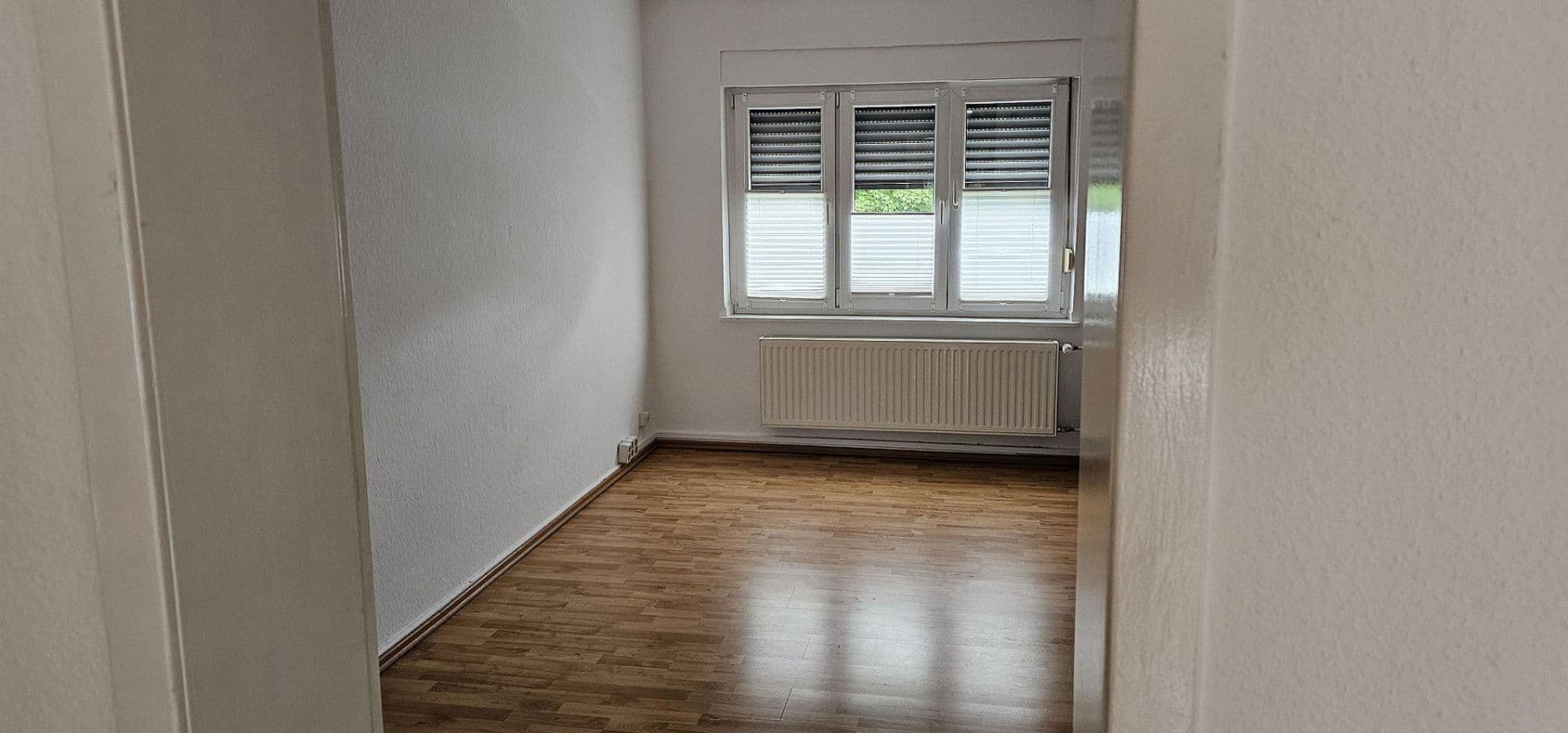 Prenájom bytu 2-izbový 42 m², Mönchengladbach, Severné Porýnie - Westfálsko Prenájom bytu 2-izbový 42 m², Mönchengladbach, Severné Porýnie - Westfálsko
