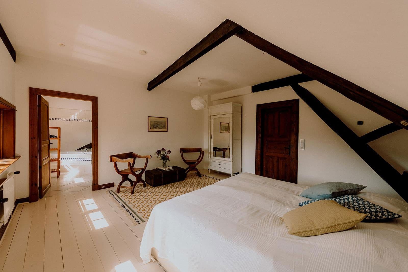 Predaj domu 630 m², pozemek 8.800 m², Seester, Šlezvicko-Holštajnsko Predaj domu 630 m², pozemek 8.800 m², Seester, Šlezvicko-Holštajnsko