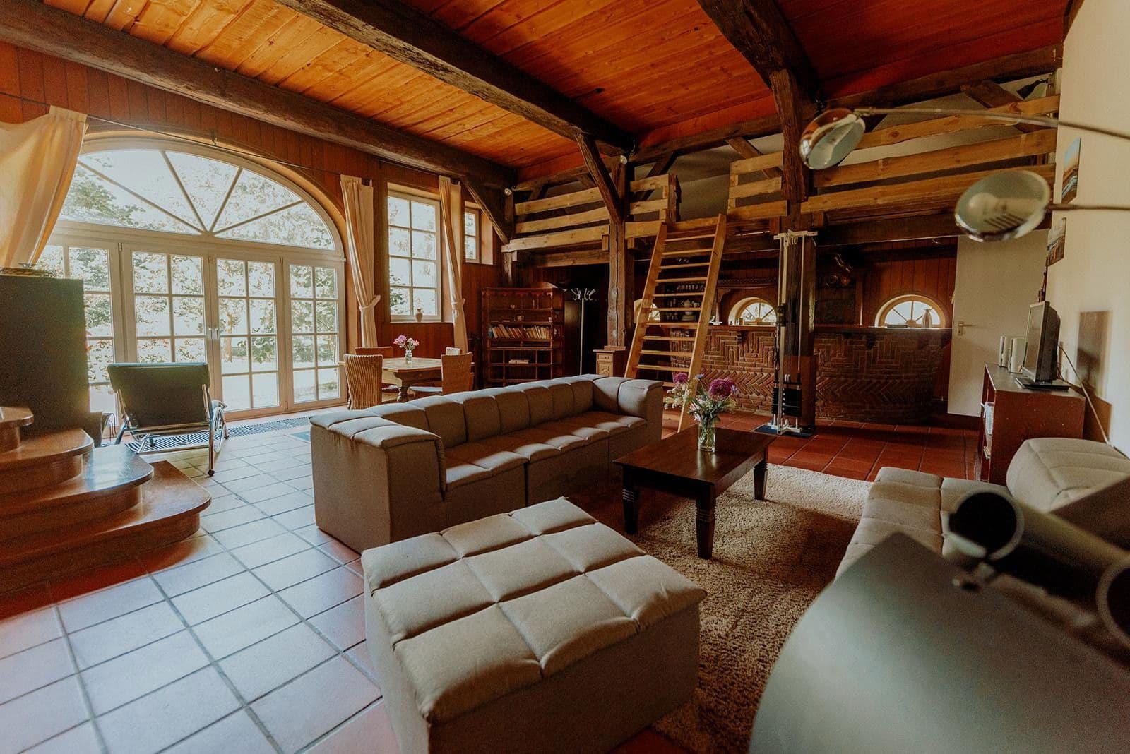 Predaj domu 630 m², pozemek 8.800 m², Seester, Šlezvicko-Holštajnsko Predaj domu 630 m², pozemek 8.800 m², Seester, Šlezvicko-Holštajnsko