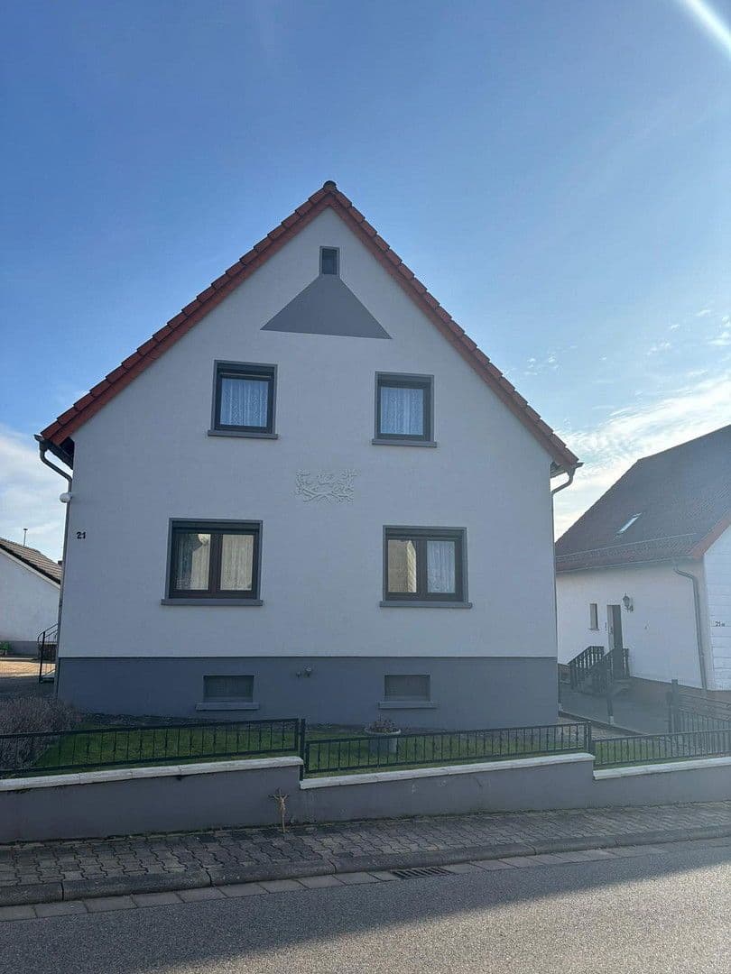 Predaj domu 105 m², pozemek 447 m², Martinshöhe, Porýnie-Falcko Predaj domu 105 m², pozemek 447 m², Martinshöhe, Porýnie-Falcko