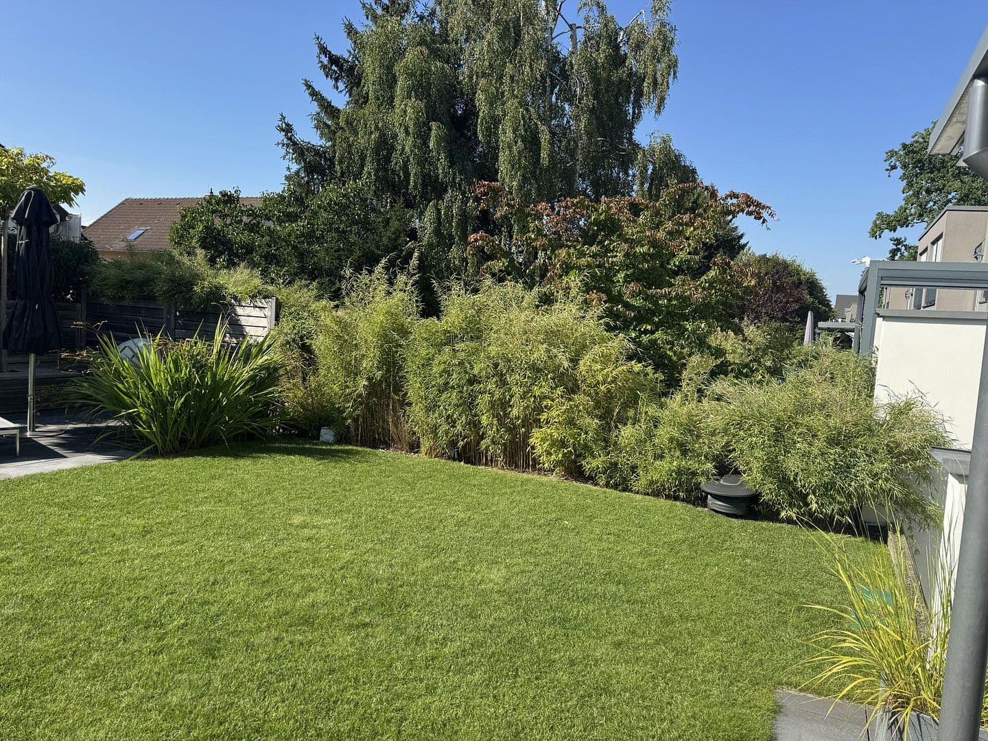 Predaj domu 190 m², pozemek 380 m², Neu-Isenburg, Hesensko Predaj domu 190 m², pozemek 380 m², Neu-Isenburg, Hesensko