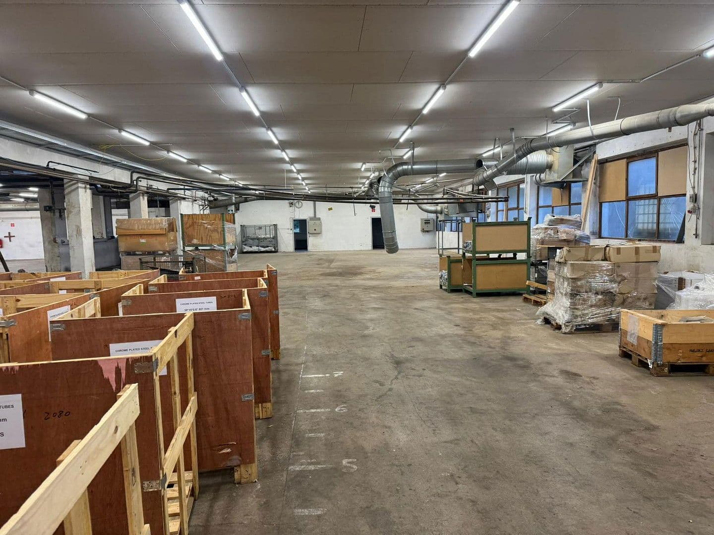 Predaj nebytového priestoru 3.216 m², Balve, Severné Porýnie - Westfálsko Predaj nebytového priestoru 3.216 m², Balve, Severné Porýnie - Westfálsko