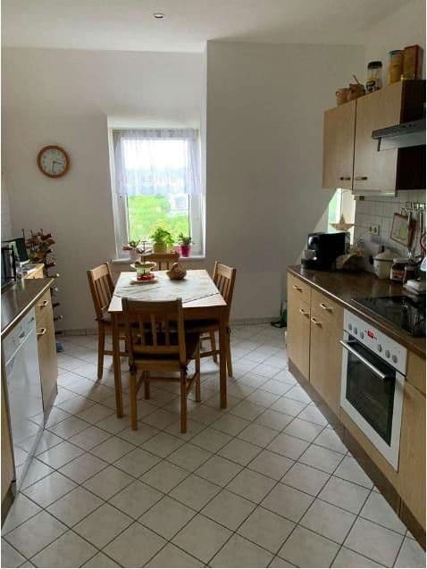 Prenájom bytu 4-izbový 91 m², Leipziger Strasse 60, Leipzig, Sasko Prenájom bytu 4-izbový 91 m², Leipziger Strasse 60, Leipzig, Sasko