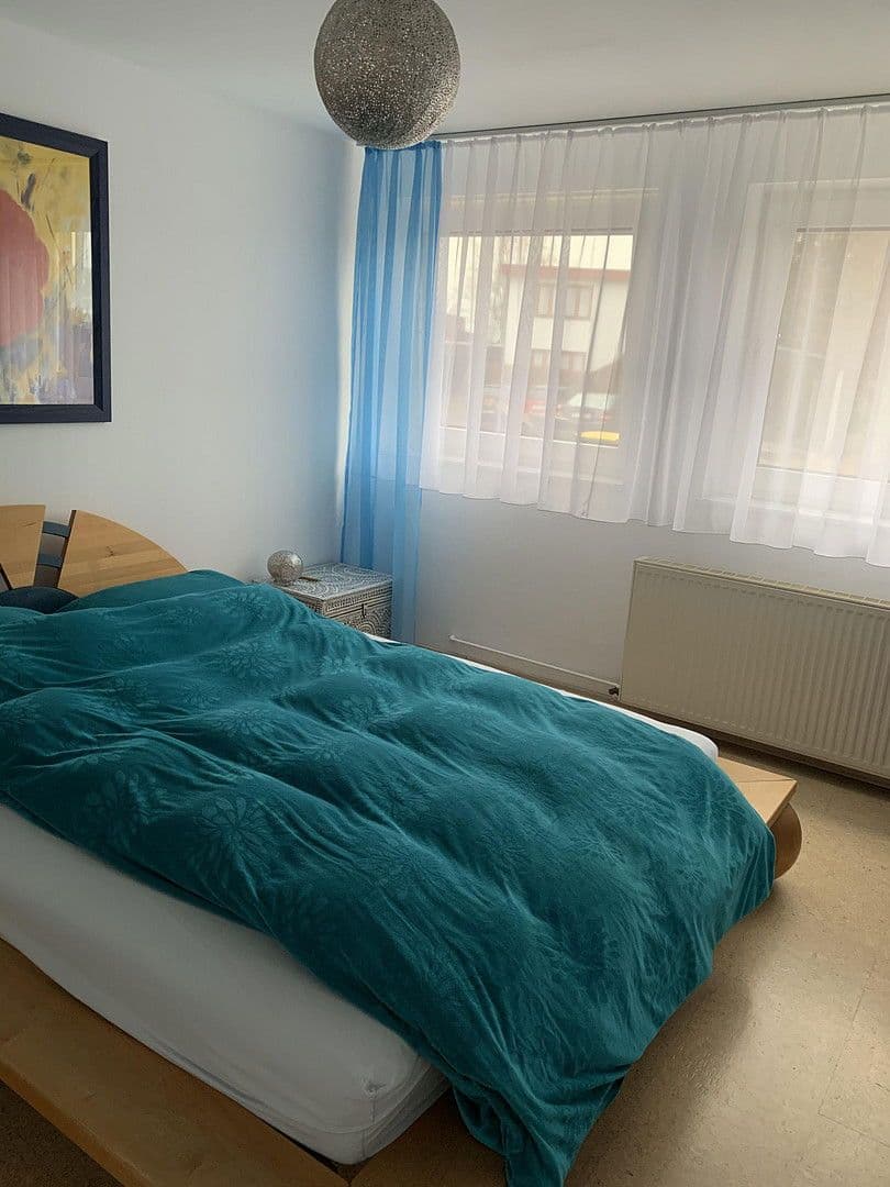 Predaj domu 237 m², pozemek 525 m², Ingelheim am Rhein, Porýnie-Falcko Predaj domu 237 m², pozemek 525 m², Ingelheim am Rhein, Porýnie-Falcko