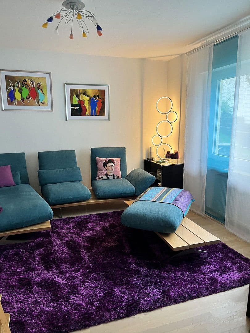 Predaj domu 237 m², pozemek 525 m², Ingelheim am Rhein, Porýnie-Falcko Predaj domu 237 m², pozemek 525 m², Ingelheim am Rhein, Porýnie-Falcko