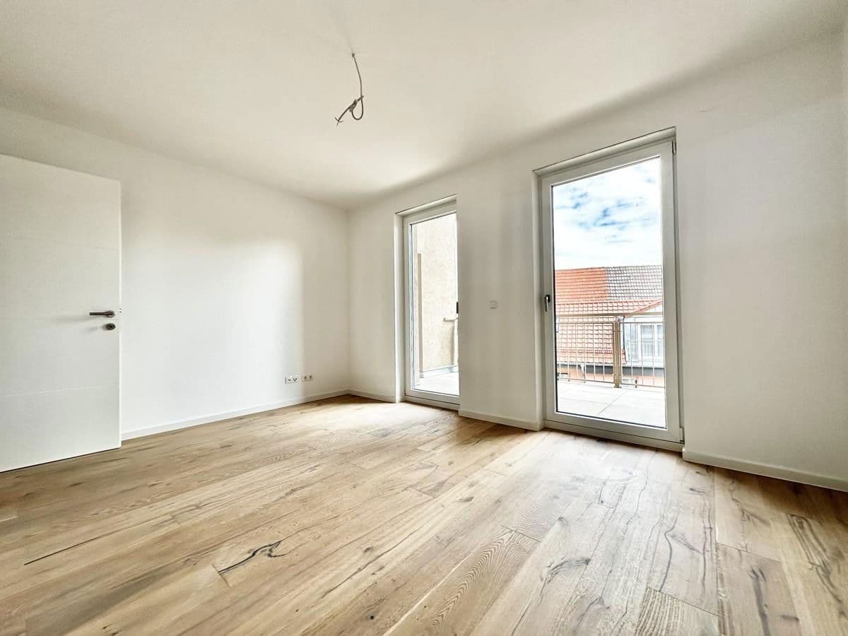 Prenájom bytu 3-izbový 91 m², Kieselbronn, Bádensko-Wurttembersko Prenájom bytu 3-izbový 91 m², Kieselbronn, Bádensko-Wurttembersko