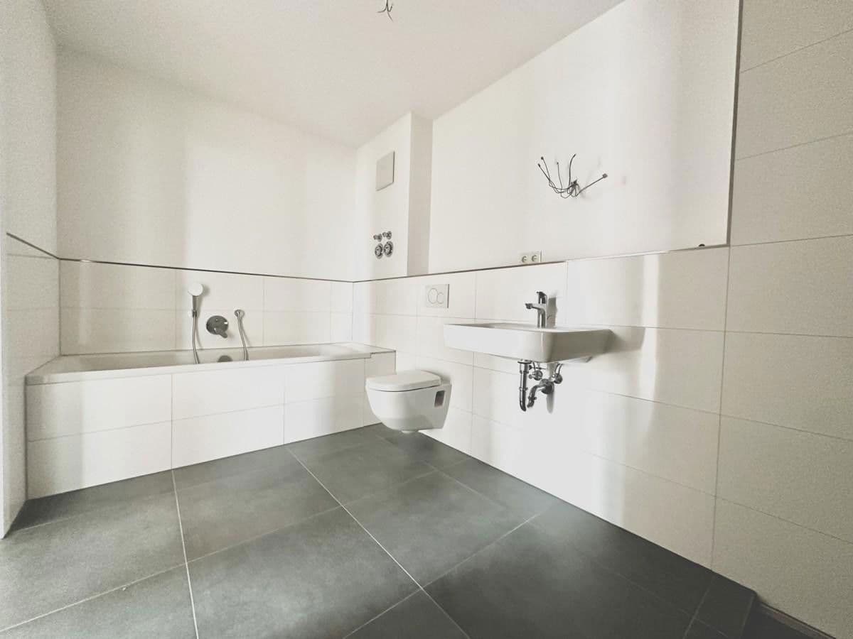 Prenájom bytu 3-izbový 91 m², Kieselbronn, Bádensko-Wurttembersko Prenájom bytu 3-izbový 91 m², Kieselbronn, Bádensko-Wurttembersko