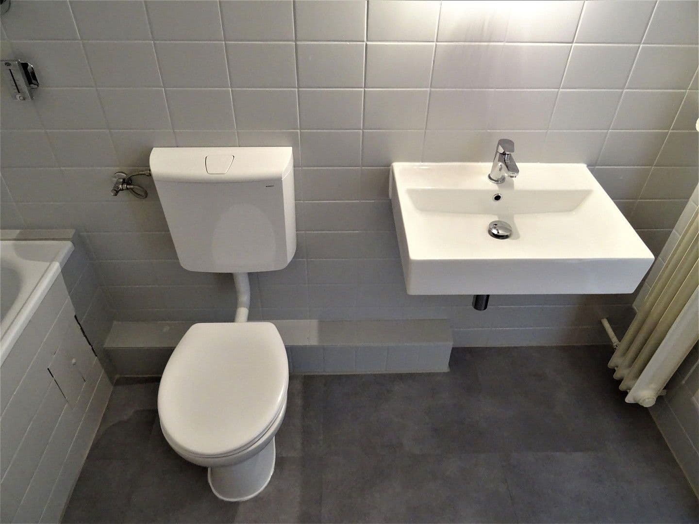 Prenájom bytu 2-izbový 57 m², Dönhoffstr.28, Leverkusen, Severné Porýnie - Westfálsko Prenájom bytu 2-izbový 57 m², Dönhoffstr.28, Leverkusen, Severné Porýnie - Westfálsko