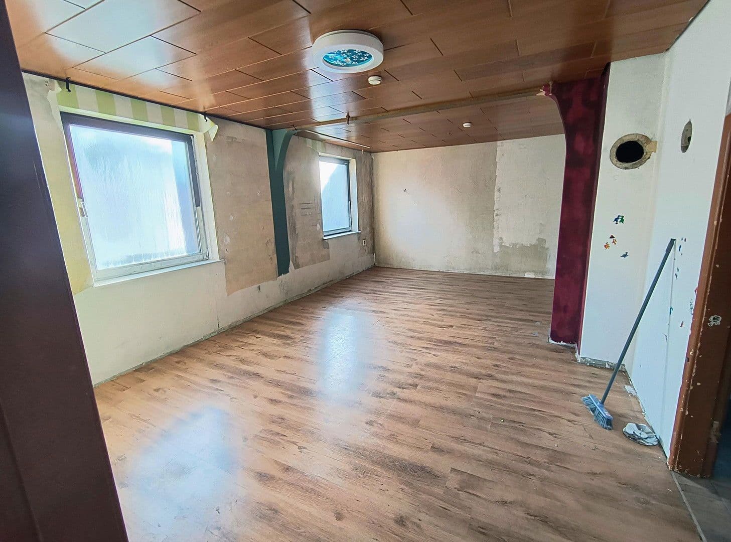 Predaj domu 140 m², pozemek 1.604 m², Wurster Nordseeküste, Dolné Sasko Predaj domu 140 m², pozemek 1.604 m², Wurster Nordseeküste, Dolné Sasko