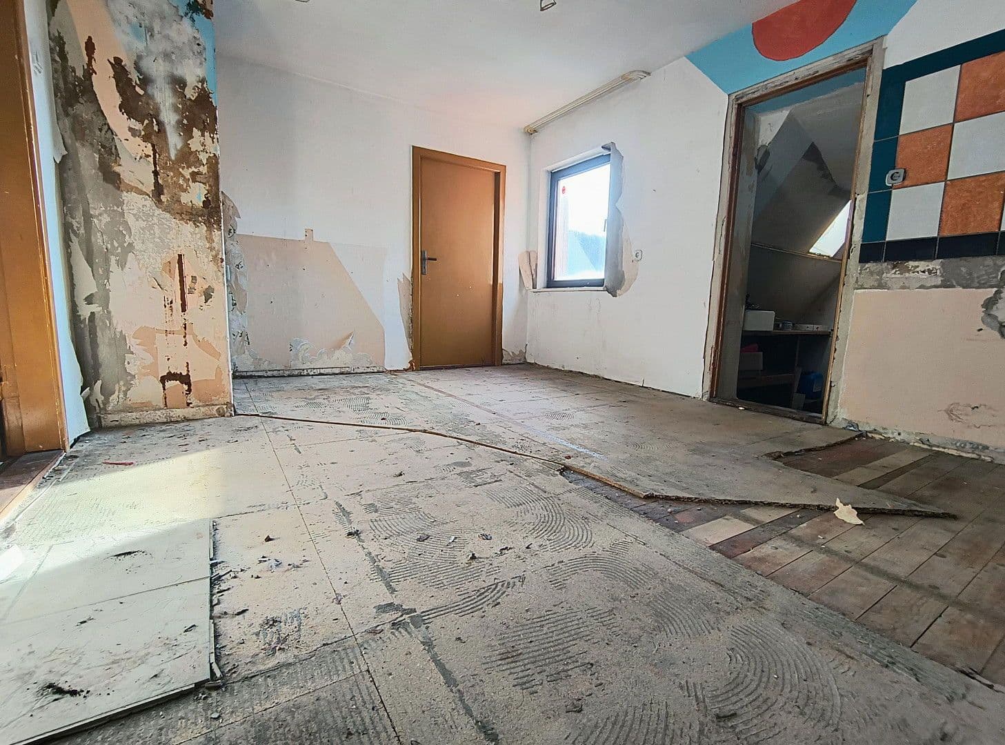 Predaj domu 140 m², pozemek 1.604 m², Wurster Nordseeküste, Dolné Sasko Predaj domu 140 m², pozemek 1.604 m², Wurster Nordseeküste, Dolné Sasko