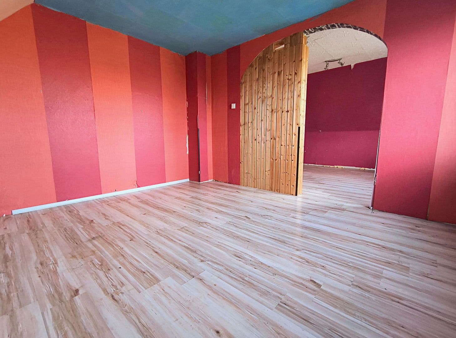 Predaj domu 140 m², pozemek 1.604 m², Wurster Nordseeküste, Dolné Sasko Predaj domu 140 m², pozemek 1.604 m², Wurster Nordseeküste, Dolné Sasko