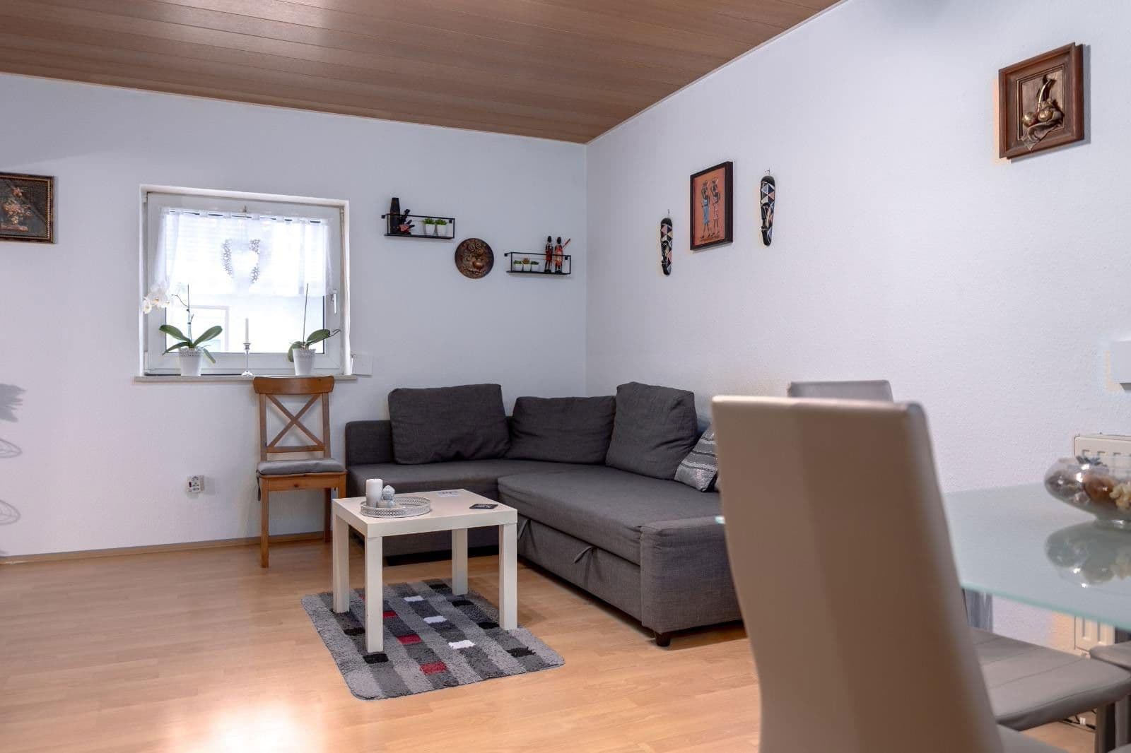 Prenájom bytu 3-izbový 53 m², Villingen-Schwenningen, Bádensko-Wurttembersko Prenájom bytu 3-izbový 53 m², Villingen-Schwenningen, Bádensko-Wurttembersko