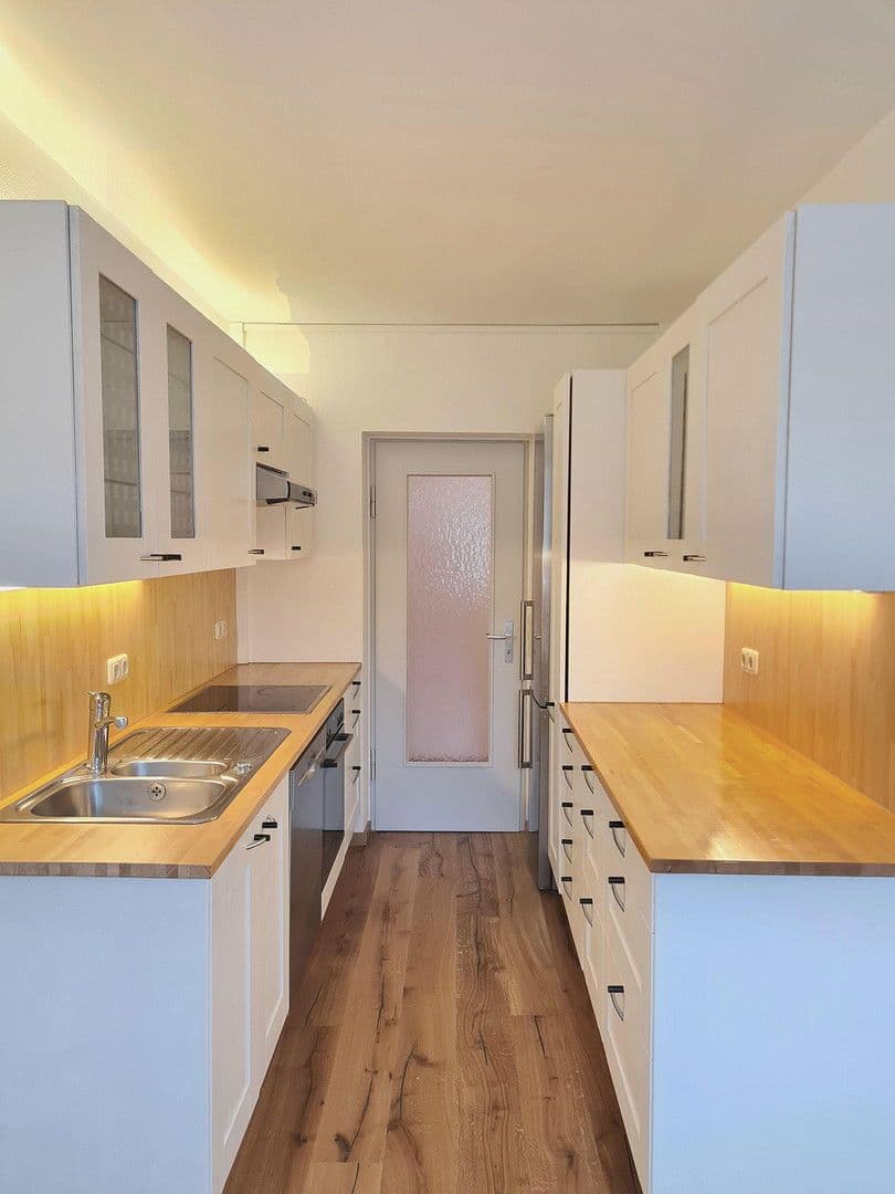 Predaj bytu 3-izbový 73 m², München, Bavorsko Predaj bytu 3-izbový 73 m², München, Bavorsko