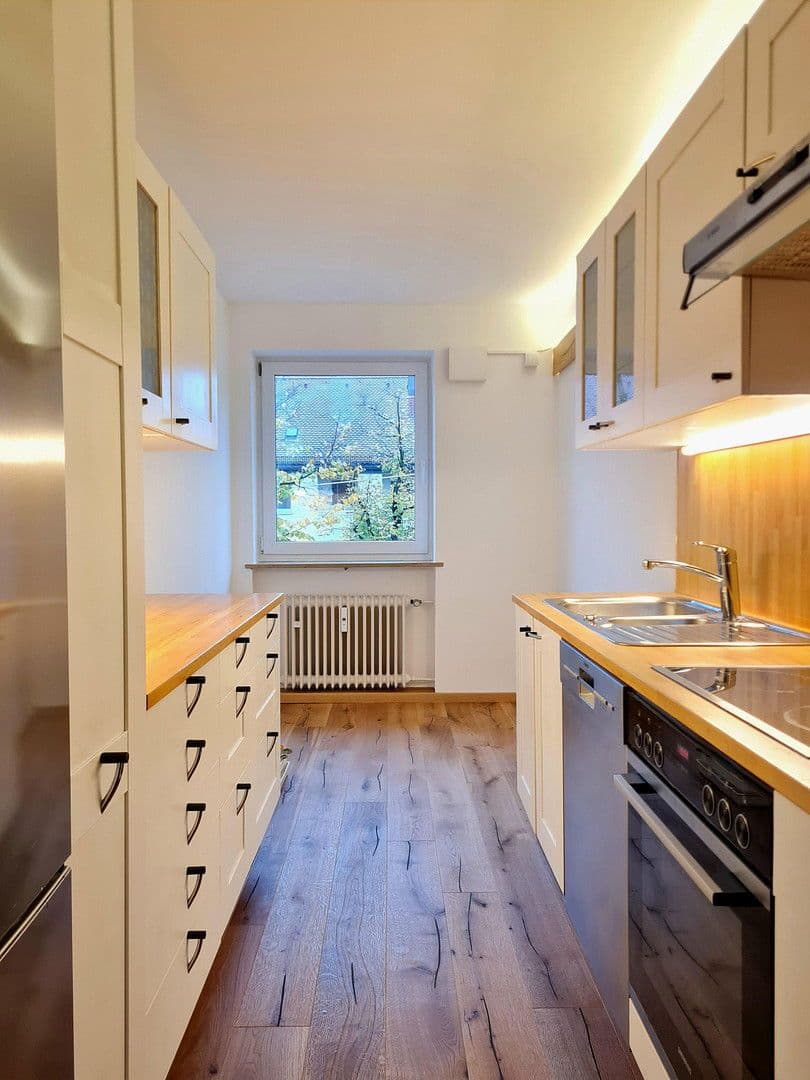 Predaj bytu 3-izbový 73 m², München, Bavorsko Predaj bytu 3-izbový 73 m², München, Bavorsko