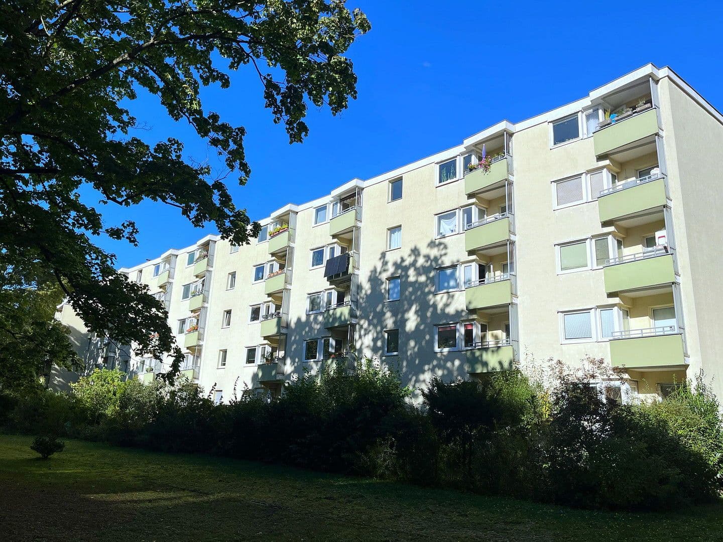 Predaj bytu 6-izbový 142 m², Berlin, Berlín Predaj bytu 6-izbový 142 m², Berlin, Berlín