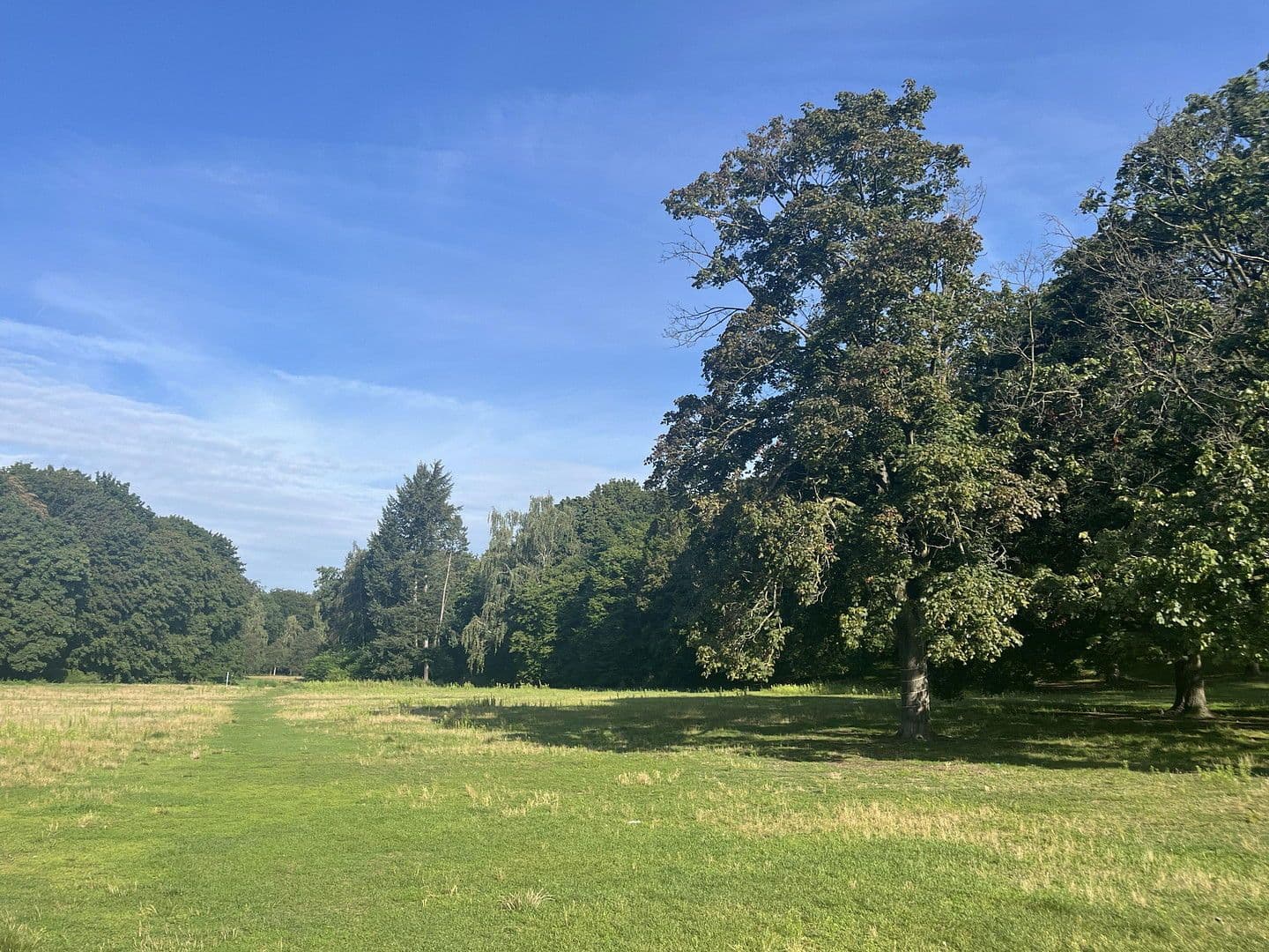 Predaj bytu 6-izbový 142 m², Berlin, Berlín Predaj bytu 6-izbový 142 m², Berlin, Berlín