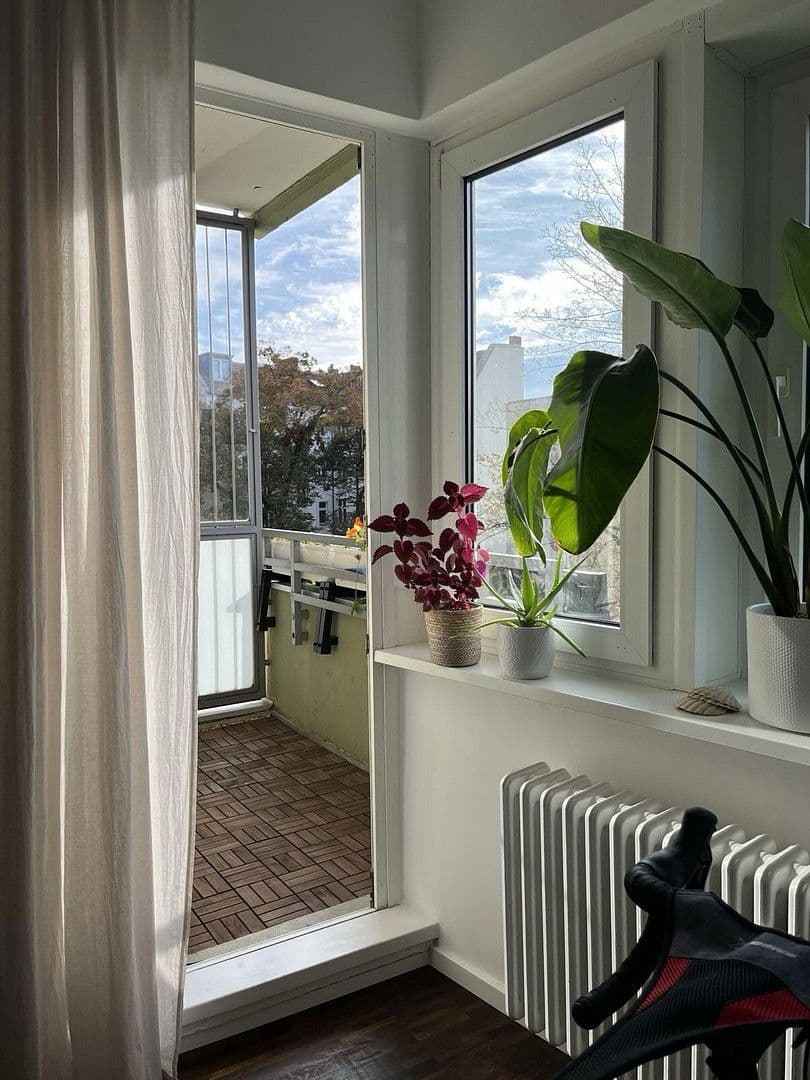 Predaj bytu 6-izbový 142 m², Berlin, Berlín Predaj bytu 6-izbový 142 m², Berlin, Berlín