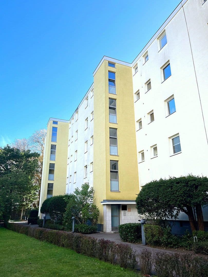 Predaj bytu 6-izbový 142 m², Berlin, Berlín Predaj bytu 6-izbový 142 m², Berlin, Berlín