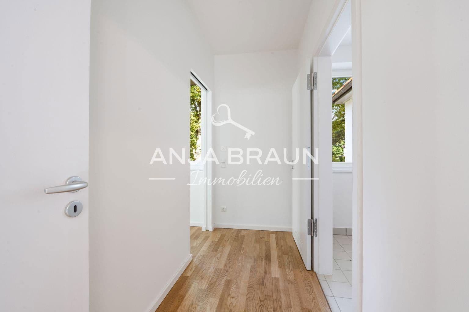 Prenájom bytu 2-izbový 77 m², Hamburg, Hamburg Prenájom bytu 2-izbový 77 m², Hamburg, Hamburg