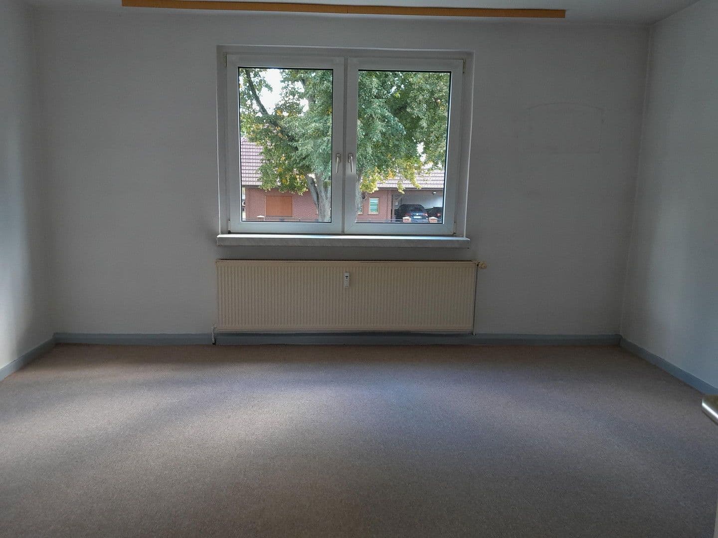 Prenájom bytu 3-izbový 57 m², Glambecker Str. 24/24a- 25/25a - 26/26a - 27, Joachimsthal, Brandenbursko Prenájom bytu 3-izbový 57 m², Glambecker Str. 24/24a- 25/25a - 26/26a - 27, Joachimsthal, Brandenbursko