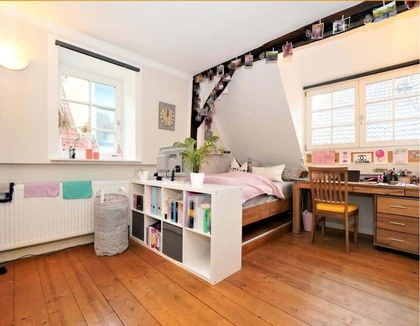 Predaj domu 336 m², pozemek 146 m², Scharfengasse 3, Künzelsau, Bádensko-Wurttembersko Predaj domu 336 m², pozemek 146 m², Scharfengasse 3, Künzelsau, Bádensko-Wurttembersko