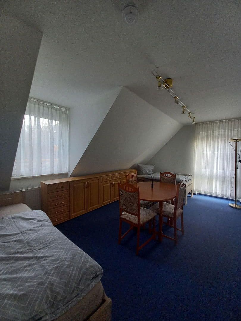 Predaj bytu 3-izbový 70 m², Wernesgrüner Straße 39 d, Rodewisch, Sasko Predaj bytu 3-izbový 70 m², Wernesgrüner Straße 39 d, Rodewisch, Sasko