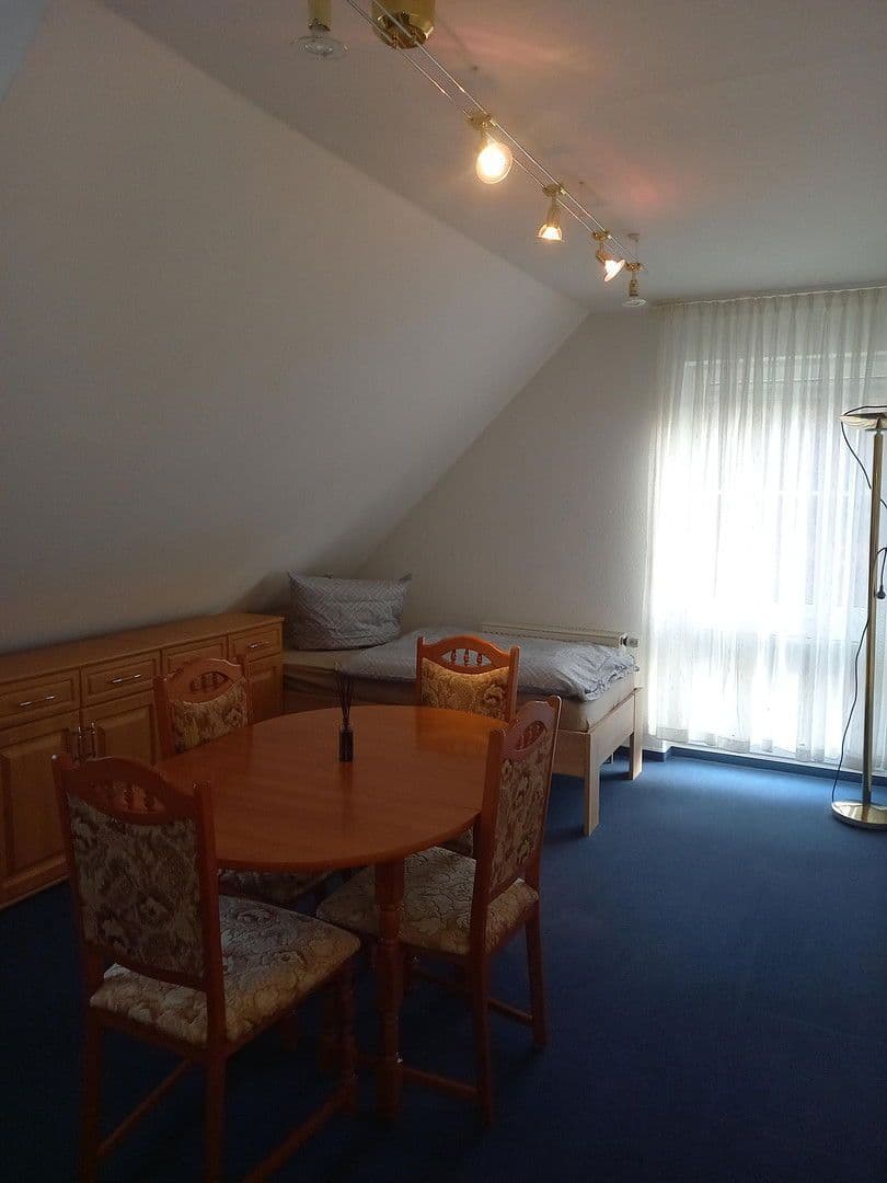 Predaj bytu 3-izbový 70 m², Wernesgrüner Straße 39 d, Rodewisch, Sasko Predaj bytu 3-izbový 70 m², Wernesgrüner Straße 39 d, Rodewisch, Sasko