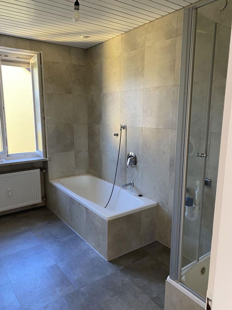 Predaj bytu 3-izbový 100 m², Vilsbiburg, Bavorsko Predaj bytu 3-izbový 100 m², Vilsbiburg, Bavorsko