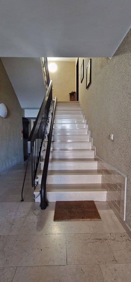 Predaj bytu 4-izbový 136 m², Köln (Eil), Severné Porýnie - Westfálsko Predaj bytu 4-izbový 136 m², Köln (Eil), Severné Porýnie - Westfálsko