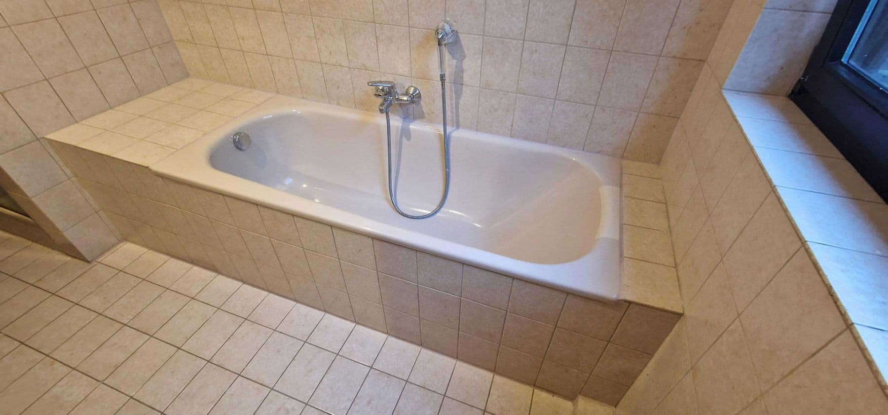 Predaj bytu 4-izbový 136 m², Köln (Eil), Severné Porýnie - Westfálsko Predaj bytu 4-izbový 136 m², Köln (Eil), Severné Porýnie - Westfálsko