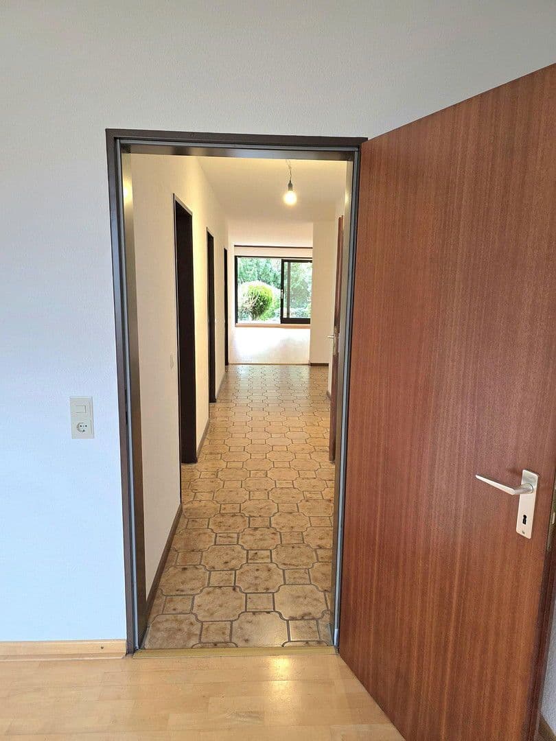 Predaj bytu 4-izbový 136 m², Köln (Eil), Severné Porýnie - Westfálsko Predaj bytu 4-izbový 136 m², Köln (Eil), Severné Porýnie - Westfálsko