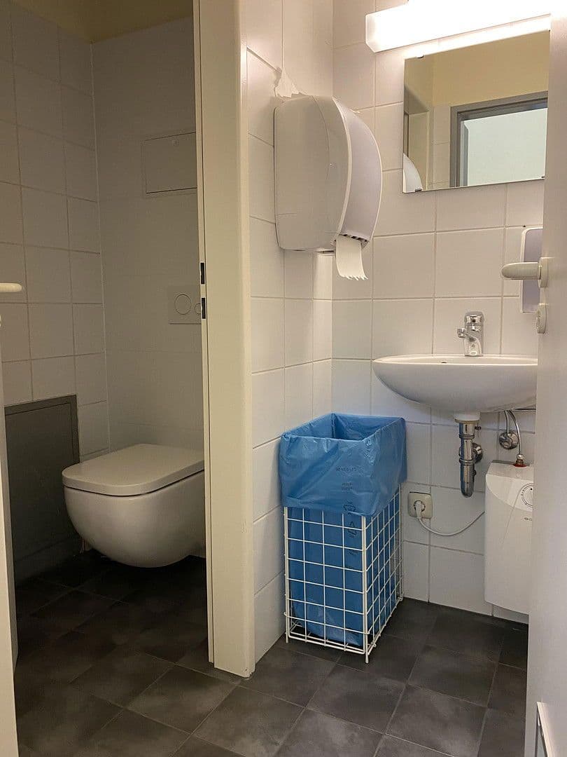 Prenájom kancelárie 133 m², Fulda, Hesensko Prenájom kancelárie 133 m², Fulda, Hesensko